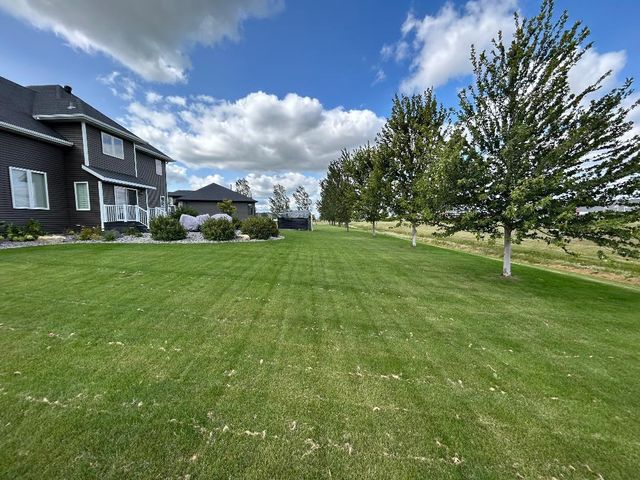 7229 15th Street S, Fargo, ND 58104