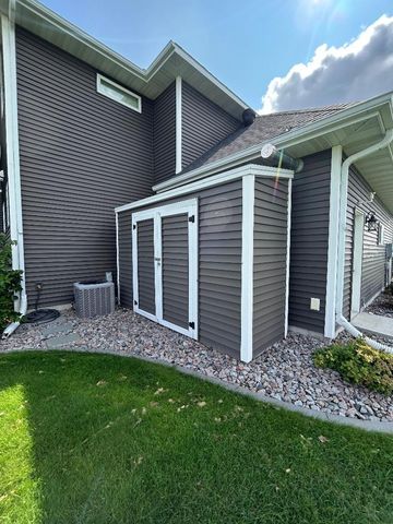 7229 15th Street S, Fargo, ND 58104