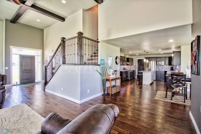 7229 15th Street S, Fargo, ND 58104