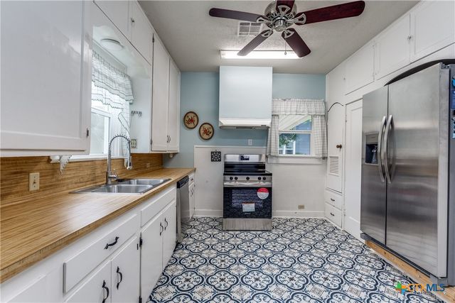 1106 S 11th Street, Temple, TX 76504