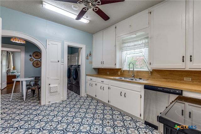 1106 S 11th Street, Temple, TX 76504