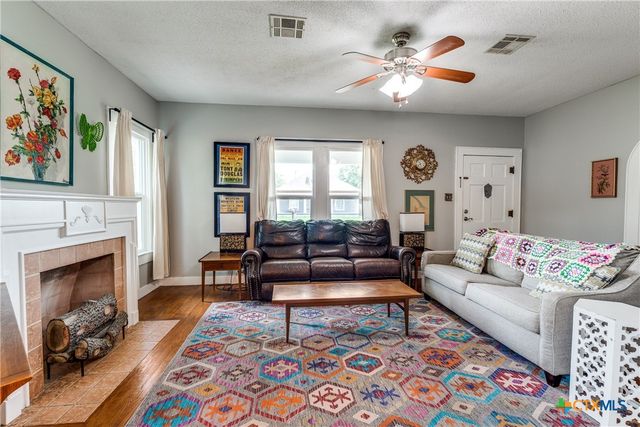 1106 S 11th Street, Temple, TX 76504