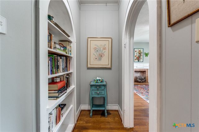 1106 S 11th Street, Temple, TX 76504