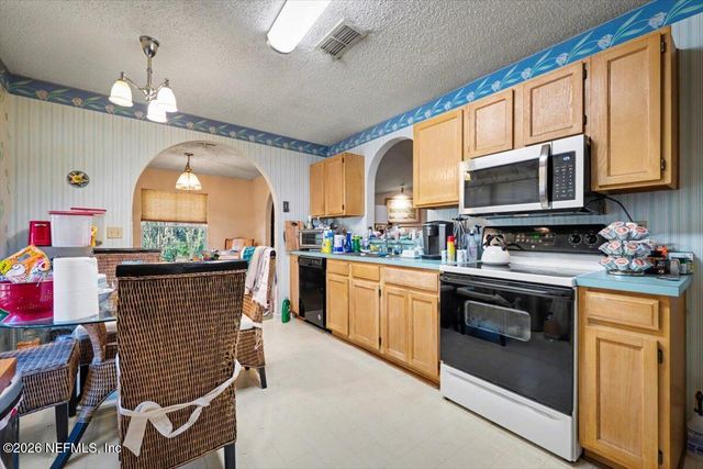 3067 SANS PAREIL Street, Jacksonville, FL 32246