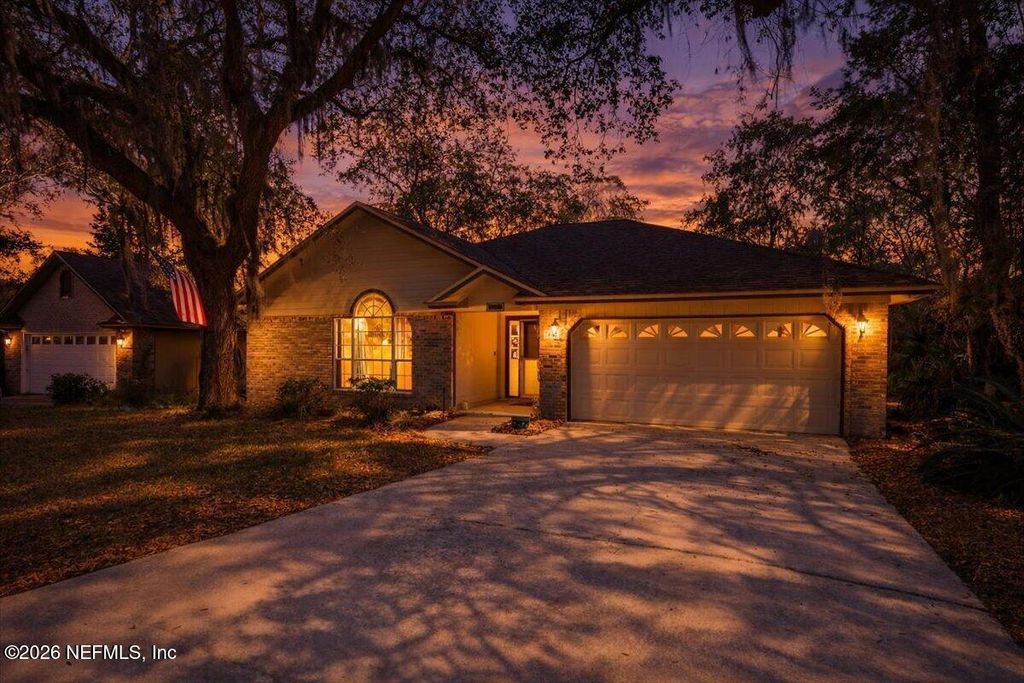 3067 SANS PAREIL Street, Jacksonville, FL 32246