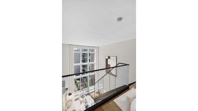 3165 14th St, New York City, NY 11106