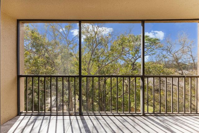 3076 EASTLAND BOULEVARD 404, Clearwater, FL 33761