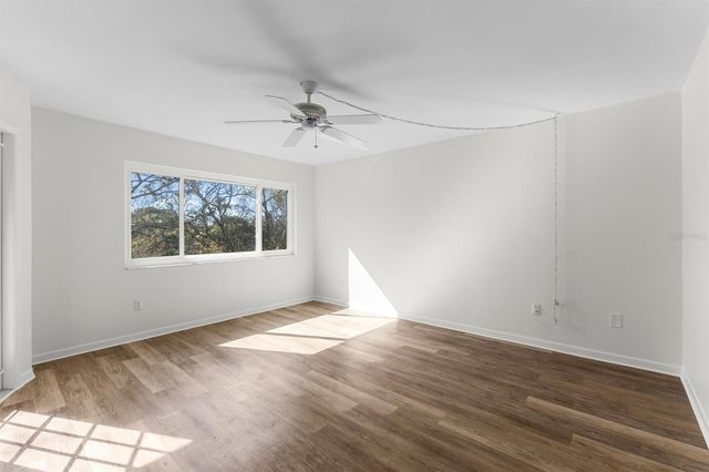 3076 EASTLAND BOULEVARD 404, Clearwater, FL 33761