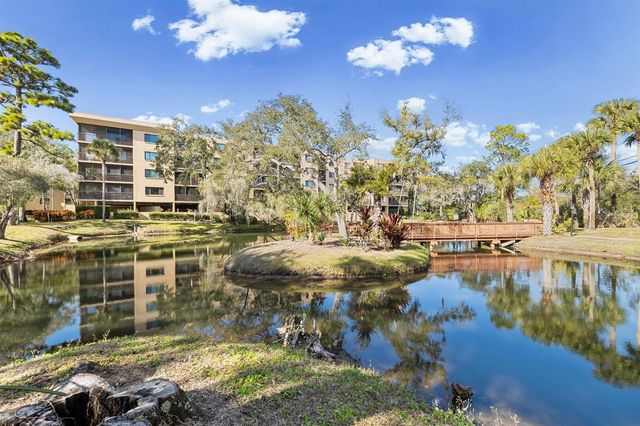 3076 EASTLAND BOULEVARD 404, Clearwater, FL 33761