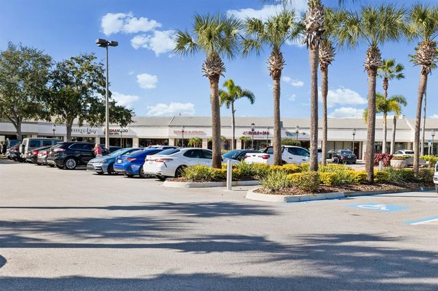 3076 EASTLAND BOULEVARD 404, Clearwater, FL 33761