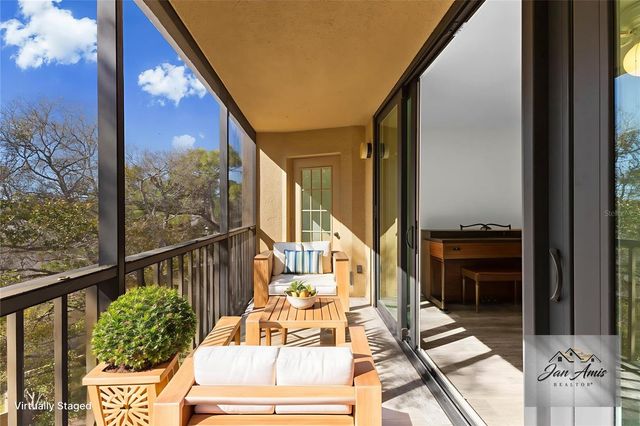 3076 EASTLAND BOULEVARD 404, Clearwater, FL 33761