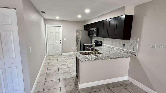 249 CENTURY BOULEVARD A, Auburndale, FL 33823