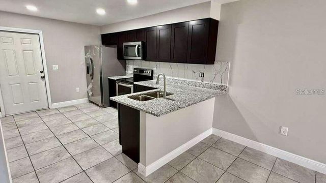 249 CENTURY BOULEVARD A, Auburndale, FL 33823