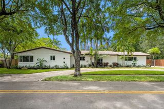 6200 Pine Terrace, Plantation, FL 33317