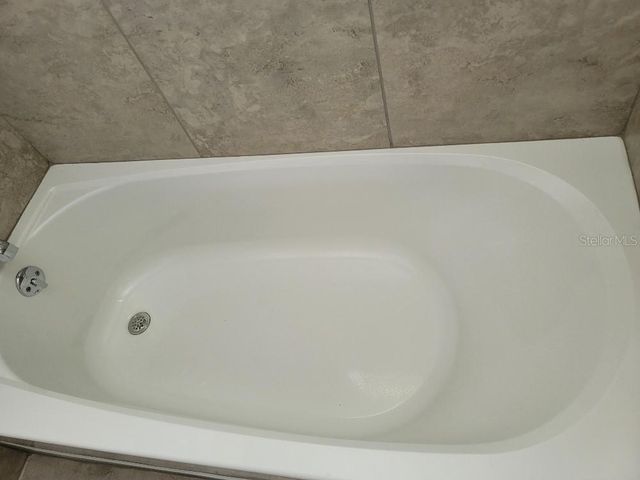 2310 PRIME CIRCLE B, Kissimmee, FL 34746