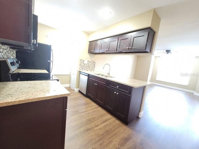 2310 PRIME CIRCLE B, Kissimmee, FL 34746