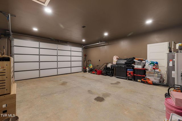 828 East Mckee East Street, Greeneville, TN 37743