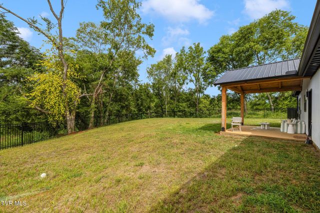 828 East Mckee East Street, Greeneville, TN 37743