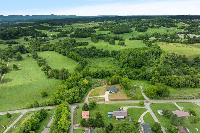 828 East Mckee East Street, Greeneville, TN 37743