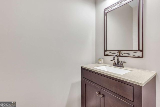 4950 Fieldstone View Circle, Cumming, GA 30028