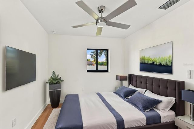 3215 W DEWEY STREET, Tampa, FL 33607