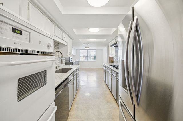 816 Donna Drive, Hurst, TX 76053