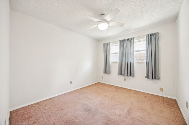 816 Donna Drive, Hurst, TX 76053