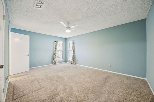 816 Donna Drive, Hurst, TX 76053