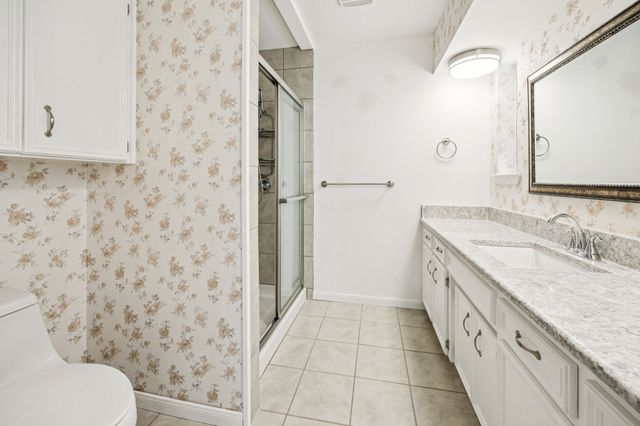 816 Donna Drive, Hurst, TX 76053