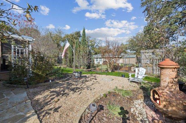 816 Donna Drive, Hurst, TX 76053