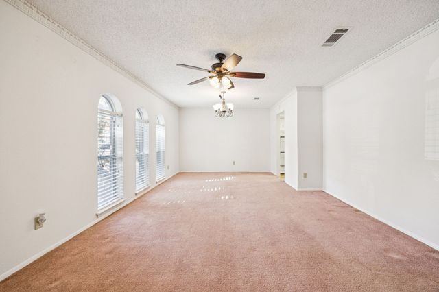 816 Donna Drive, Hurst, TX 76053