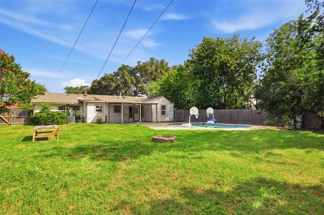 3524 South Drive, Fort Worth, TX 76109