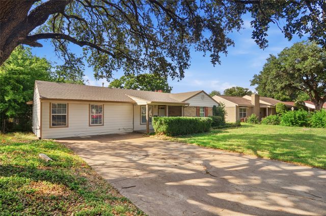 3524 South Drive, Fort Worth, TX 76109