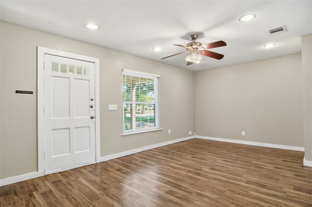 3524 South Drive, Fort Worth, TX 76109