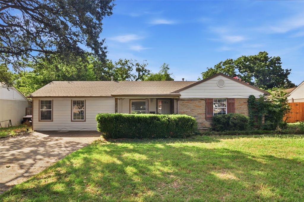 3524 South Drive, Fort Worth, TX 76109