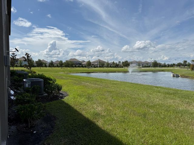 31881 BLUE PASSING LOOP, Wesley Chapel, FL 33545