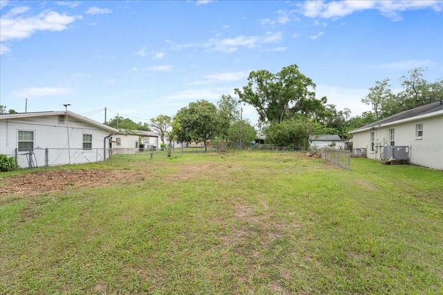 5540 8TH STREET, Zephyrhills, FL 33542