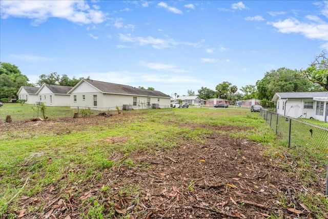 5540 8TH STREET, Zephyrhills, FL 33542