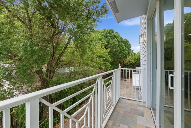 915 W Las Olas Boulevard 915, Fort Lauderdale, FL 33312