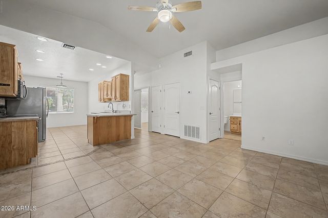 62 N WARREN Street, Mesa, AZ 85207