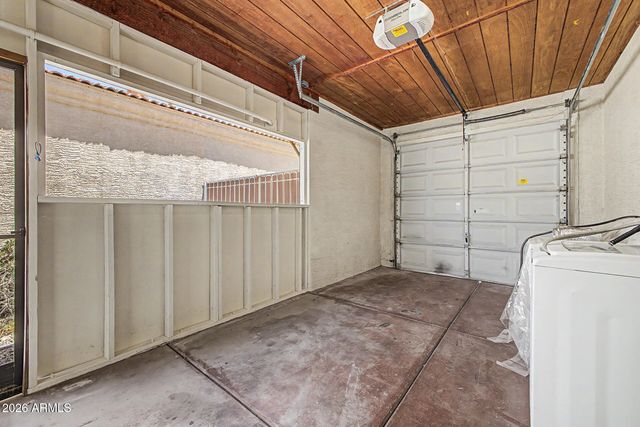 62 N WARREN Street, Mesa, AZ 85207