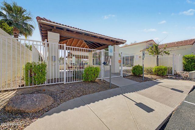 62 N WARREN Street, Mesa, AZ 85207