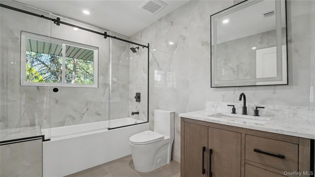 70 Yale Terrace, Blauvelt, NY 10913
