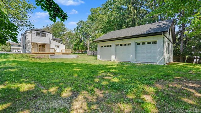 70 Yale Terrace, Blauvelt, NY 10913