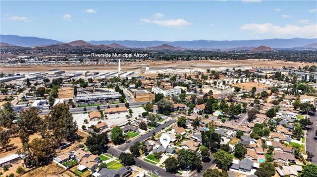 4737 Toyon Road, Riverside, CA 92504