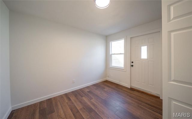 15775 Hallmark Lane, St Robert, MO 65584