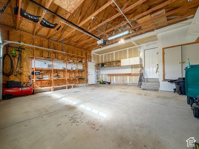 4040 W 5075 S, Roy, UT 84067