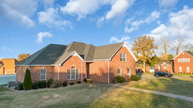 1300 Bantry Dr, Smyrna, TN 37167