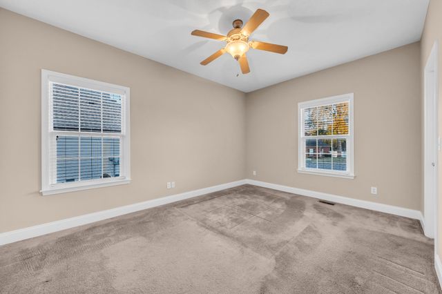 1300 Bantry Dr, Smyrna, TN 37167