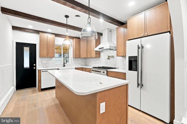 2133 S 17TH ST, Philadelphia, PA 19145